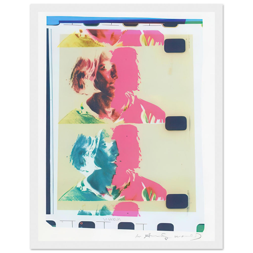 Andy Warhol framed print depicting a film-culture portrait becomes a compact, evocative design that resonates with the performance and photographic interests of Warhol’s New York scene, white frame, 27x35 cm / 11x14″